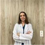 Profesora titulada en Veterinaria con conocimientos avanzados de Biología e Inglés.