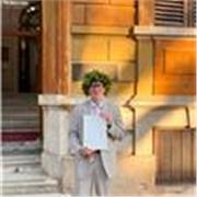Insegnante di Di filosofia laureato triennale in procinto di laurea magistrale