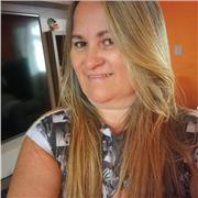 Professora ensina fundamental I