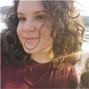 Estudiante de ingeniería apta para enseñar matemáticas nivel primaria y eso