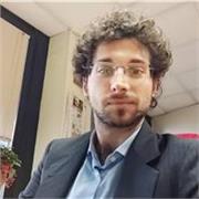 Laureato in Giurisprudenza offre Lezioni nelle materie giuridiche e umanistiche