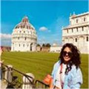 Ciao! Sono Sara, ho studiato spagnolo per 8 anni e ho in tale lingua un diploma. Adesso sono all’università e a breve mi laureerò!