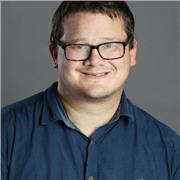 Englisch Tutor für jegliches alter für euch da!