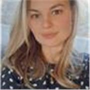 Sou pedagoga alfabetizadora, especialista em séries iniciais