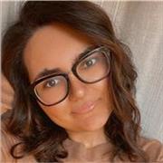 Laureata in lingue straniere impartisce lezioni di lingua spagnola