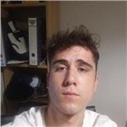 Profesor de francés imparte clases a niños/as de todas las edades