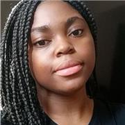 Étudiante en école de commerce certifiée en anglais