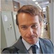 Avvocato con esperienza pluriventennale offre lezioni di diritto online