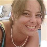 Mi chiamo Valeria, sono una professoressa di sostegno con anni di esperienza nell’educazione e nell’accompagnamento di ragazzi