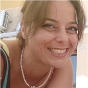 Professoressa di sostegno, laureata in psicologia e specializzata nel supporto didattico. Tutor dsa e bes