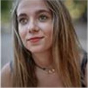 studentessa con livello C1 offre lezioni private di inglese online e di persona a milano