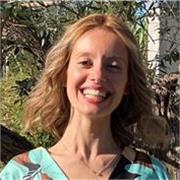 Sono una studentessa di laurea magistrale laureata in Lingue e letterature straniere e offro lezioni private di tedesco, ma nel caso sono disponibile anche per altre lingue (inglese e francese) e altre materie (italiano, storia, geografia, scienze, matema