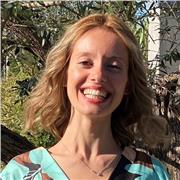 Sono una studentessa di laurea magistrale laureata in Lingue e letterature straniere e offro lezioni private di tedesco, ma nel caso sono disponibile anche per altre lingue (inglese e francese) e altre materie (italiano, storia, geografia, scienze, matema