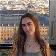 Estudiante de ingeniería informática con título avanzado en inglés por Cambridge. Impartiría clases a niños o adolescentes.