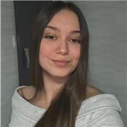 Soy estudiante de un grado superior en integración social y tengo prácticas y experiencia en dar clases a niños de primaria y con