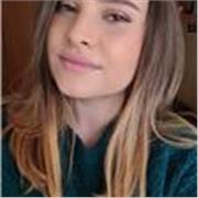 Diplomata e Laureata in Lingua, Letteratura e Traduzione Spagnola