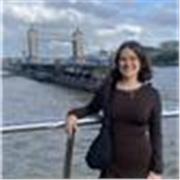 Profesora de apoyo de clases presenciales de Lengua Castellana, matemáticas e inglés