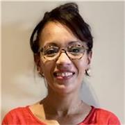 Patient and passionate French tutor with teaching experience.