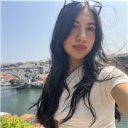 Me defino como una persona responsable y empatía. Me interesa dar clases online a jóvenes y adultos que deseen mejorar su inglés.