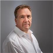 Chef étoile ayant eu sa propre école de cuisine propose des cours particuliers de cuisine et pâtisserie tout niveau et age