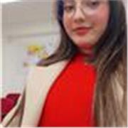 Soy una persona responsable, paciente y comprometida con el aprendizaje. Me gusta explicar de forma clara y adaptarme a las necesi