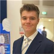 Etudiant Bilingue (Anglais, Francais) cherche de Job d'ete