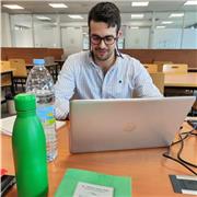 Profesor de Contabilidad y Matemáticas financieras