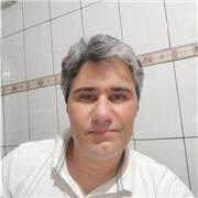 Sou descendente, morei na Itália por quase 1 ano em 2003, aprendi a falar a língua, porem já esqueci muitas. Mas posso estudar