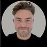 English tutor who studies English Language with the ability to teach children at all ages