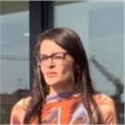 Laureata in statistica con 110 lode, diplomata al liceo scientifico con encomio ho esperienza pluridecennale con enormi soddisfazi