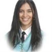 Graduada en el Máster de Traducción y Mediación Intercultural ofrece clases de todos los niveles de primaria, ESO, y bachillerato
