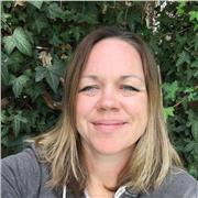 My lessons are aimed at anyone ready for a amazing music journey! I teach skills, understanding and through playing playing playing! I am friendly and adaptable too :)