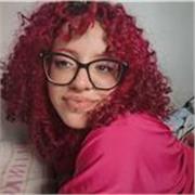 Estudiante de CFGS con un nivel de inglés avanzado, capacitada para poder enseñarlo, y con experiencia y facilidad con los niños.