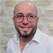 L'informatique : porte ouverte à la connaissance et au savoir à tout age. L'épanouissement est à la portée de votre envie !