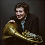 Titulado en trompa, doy clases de refuerzo a todos los niveles y edades