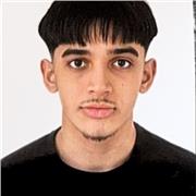 Estudiante con nivel de inglés C1 (certificado por Cambridge)