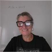 Profesora online con larga experiencia en preparación de exámenes de Cambridge y refuerzo de bachillerato EBAU.