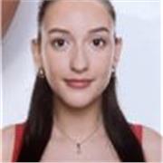 Comprometida, amable y empatica. Estuve dando química hasta 2do de bachiller así que hasta el temario que se ha dado ese año.