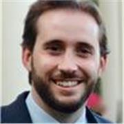 Profesional con mas de 10 años de experiencia en Finanzas y apasionado por la enseñanza.