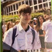 Hey, I teach Maths and I live in east sussex. I am currently a second-year A-level student studying maths, physics and business.