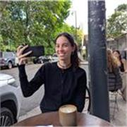 Profesora de Inglés para niños de todas las edades y años de colegio/universidades