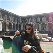 Universitaria disponibile per lezioni private