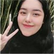 Profesora de español con experiencia dando clases a estudiantes de todas las edades