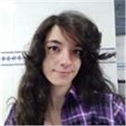 Profesora de inglés apta para todos los cursos, creativa, entusiasta y con resultados.