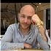 Sai che l'inglese ti servirà, ma ti sembra troppo difficile? Con un bel ripasso e un poco di esercizio riusciremo a destreggiarci 