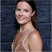 Profesora titulada en Primaria, imparte clases de forma online y presencial. 
