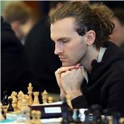 Améliorez votre niveau aux échecs avec un entraîneur expérimenté en ligne