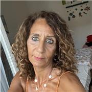 Profesora de contabilidad ofrece dar clases particulares de contabilidad, vivo en Barcelona y me gusta dar clases del nivel medio. Puedo darlas on Line o presencial dependiendo la zona que sea.