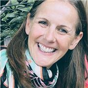 Friendly, communications specialist, English Lit & Language degree and PGCE qualified