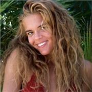 Studentessa di Ingegneria Civile, diplomata con il massimo dei voti preJsso Liceo Classico impartisce lezioni / aiuto compiti